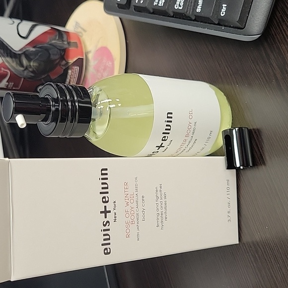 Elvis + Elvin Rose of Winter Body Oil 110ml New In Box - Picture 5 of 6